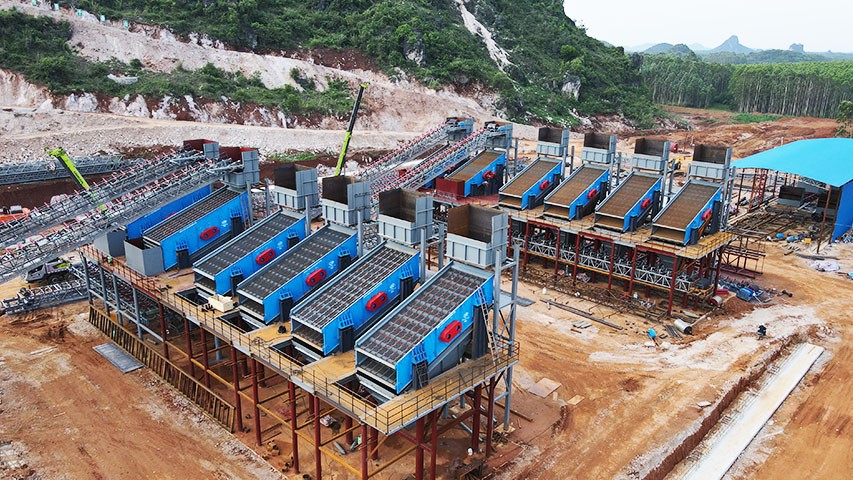 南寧市貴港時(shí)產(chǎn)2000噸白云巖生產(chǎn)線(xiàn)