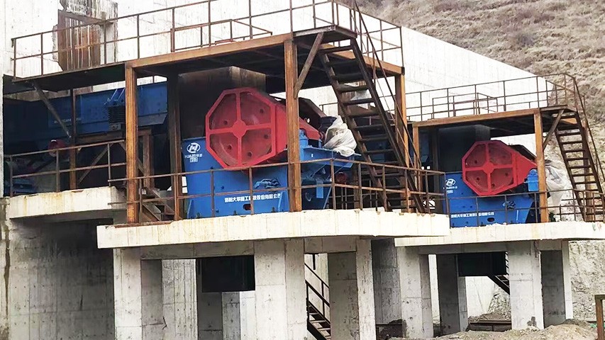 大型顎式破碎機